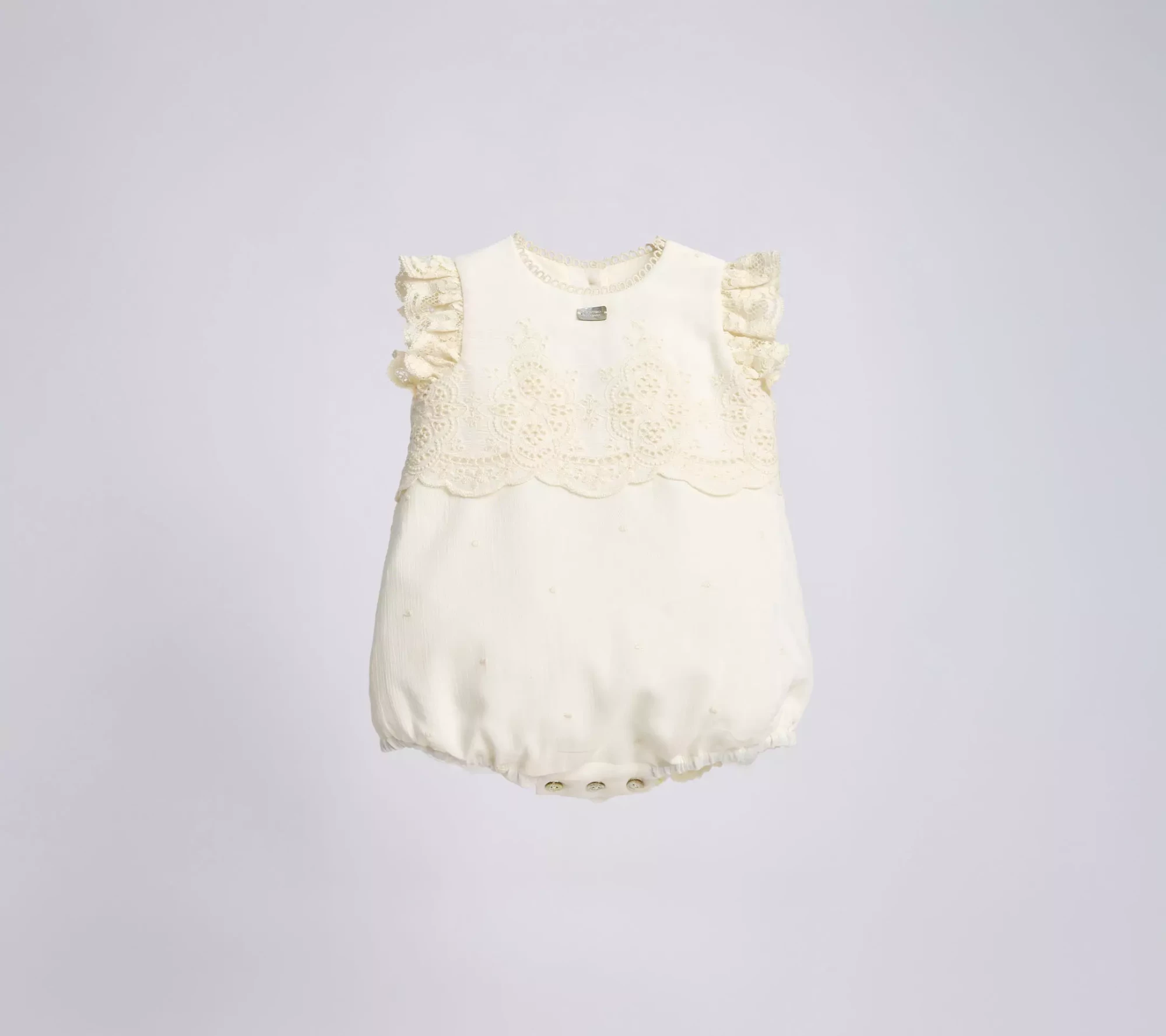 PELELES_0003_GLOW-1.5