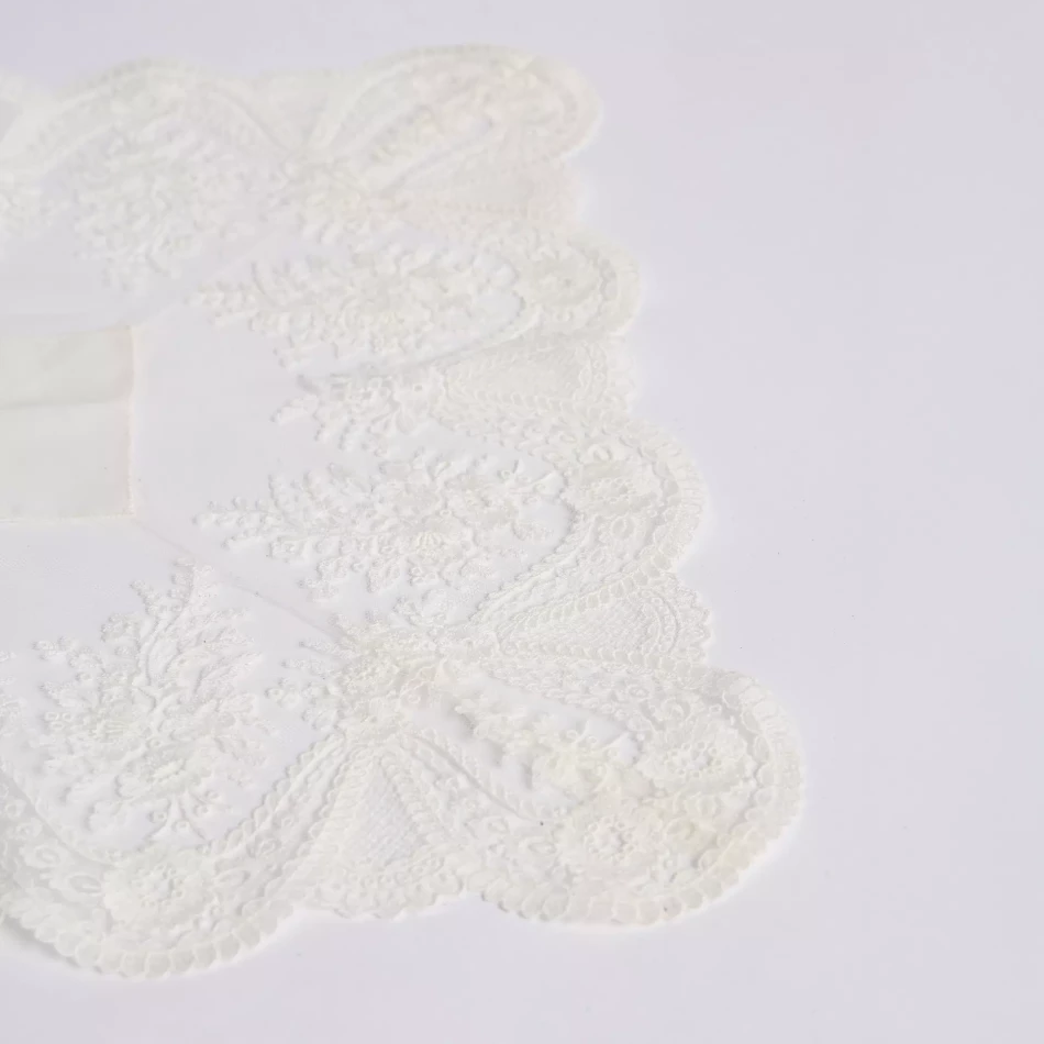 COLECCION-OTOÑO_INVIERNO-2025_0006s_0001_PANUEÑO CUADRADO BLANCO_1.2