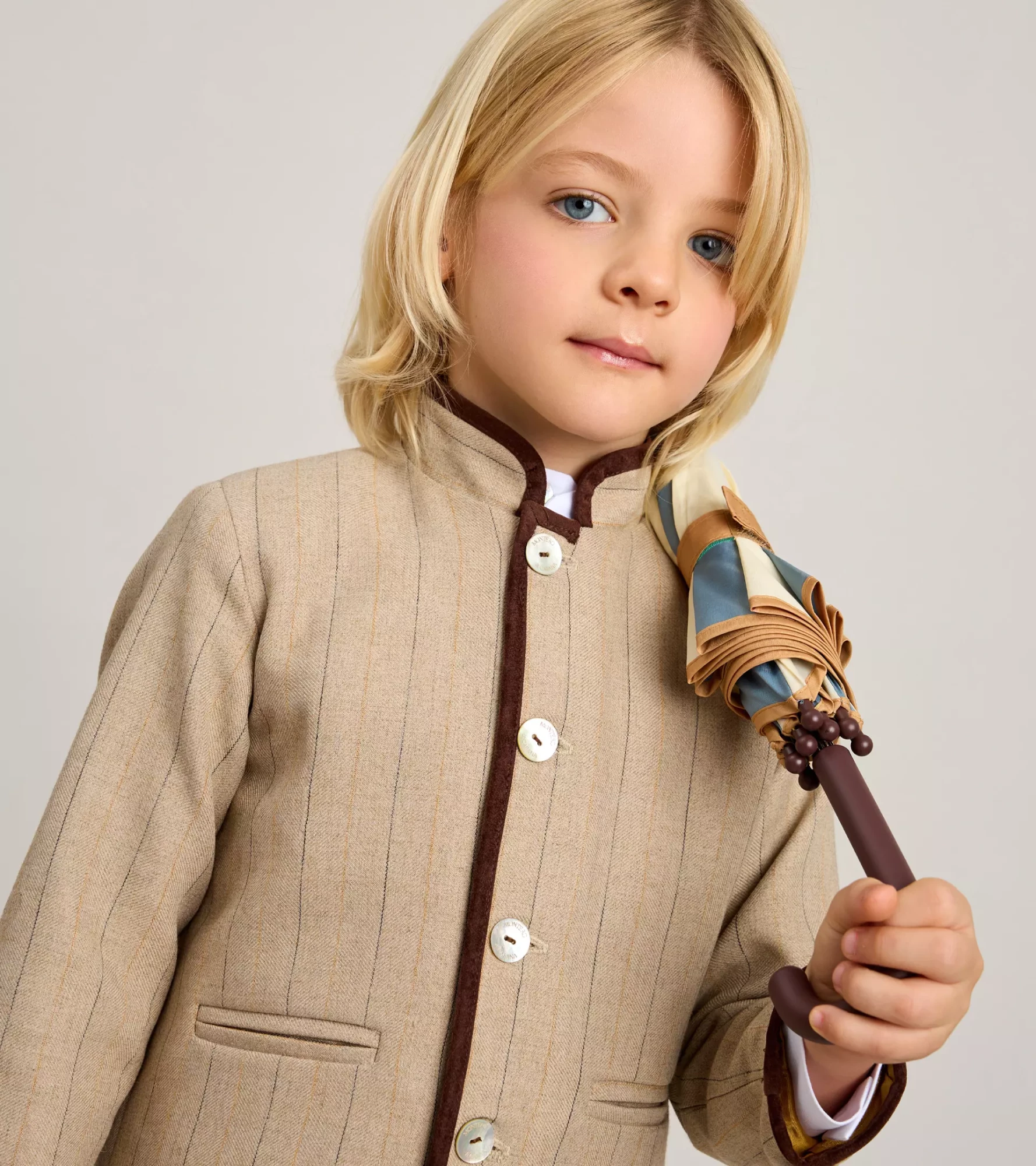 COLECCION-OTOÑO_INVIERNO-2025_0014s_0000_ZERMATT 15 CHAQUETA ESPIGA Y RAYAS_1