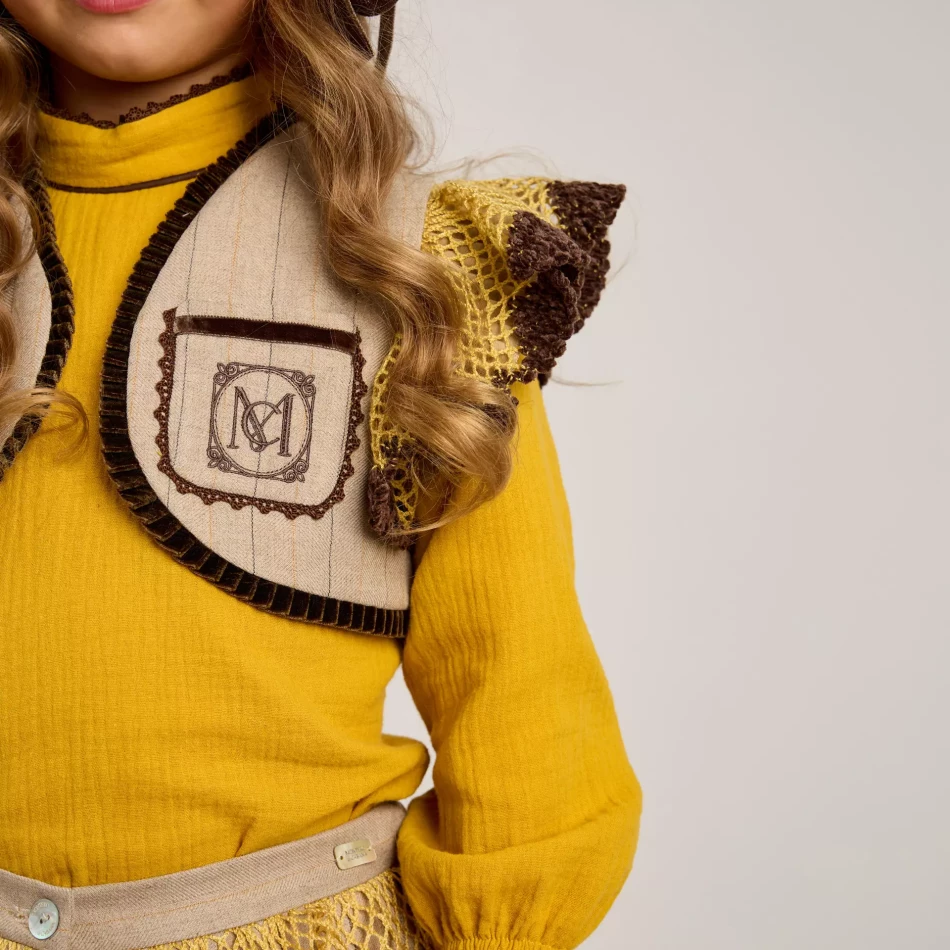 COLECCION-OTOÑO_INVIERNO-2025_0030s_0002_ZERMATT 08 CHAQUETA CORTA_1.2