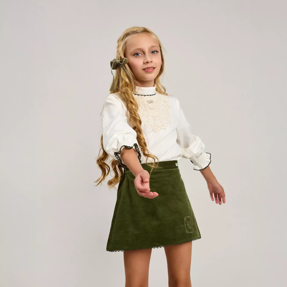 COLECCION-OTOÑO_INVIERNO-2025_0033s_0000_ASPEN 05 CUELLO REDONDO_1.6