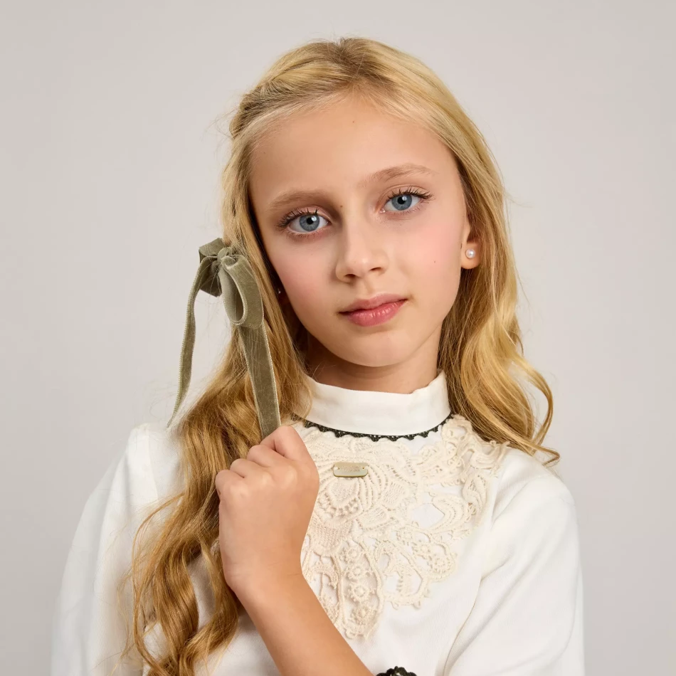 COLECCION-OTOÑO_INVIERNO-2025_0033s_0004_ASPEN 05 CUELLO REDONDO_1.2