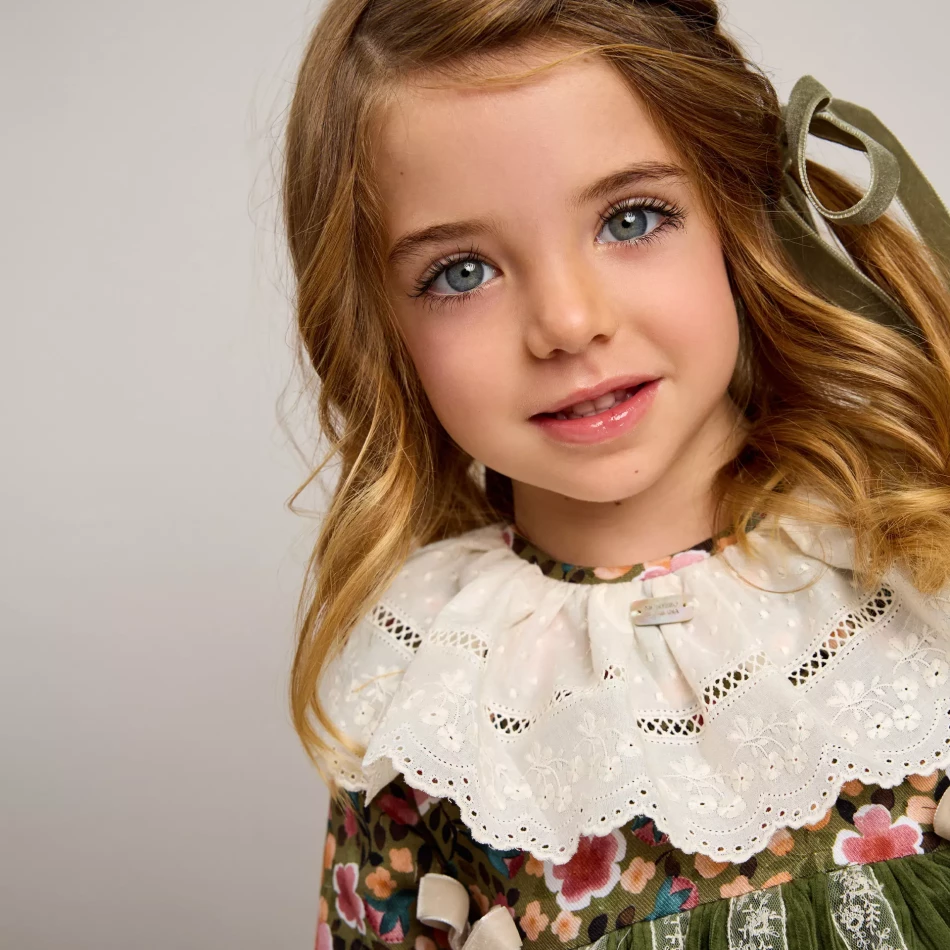 COLECCION-OTOÑO_INVIERNO-2025_0041s_0003_ASPEN 01 CUELLO REDONDO_1.4