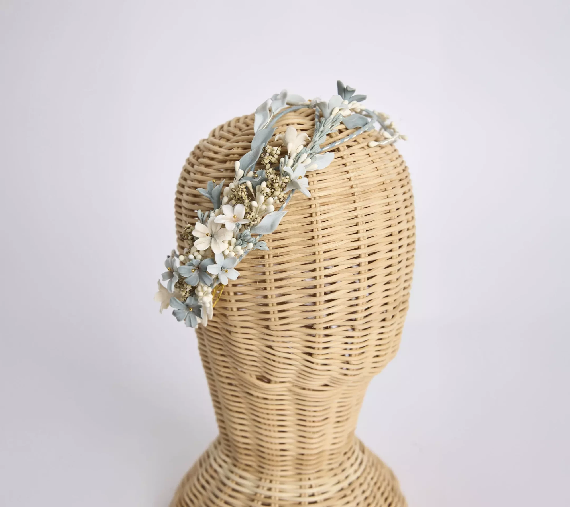 PLANTILLA-MC-PRODUCTOS-960_0000s_0000_OLIVIA 1_0000s_0003_TIARA-DIDADEMA-JIMENA